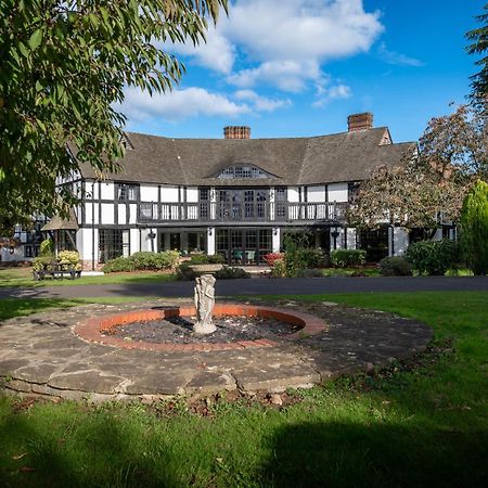 Thatchers East Horsley Exterior foto